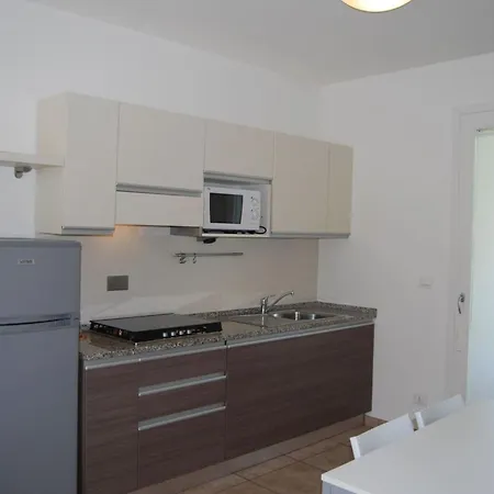 Comfy Flat With Two Terraces And Fireplace 아파트