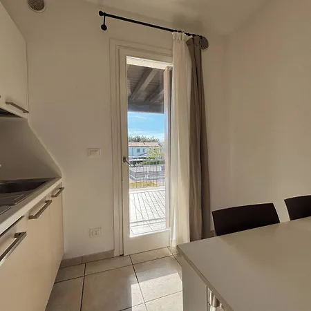 Comfy Flat With A Fireplace * Бібіоне