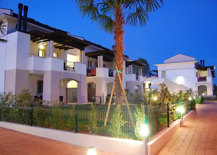 Apartmán Comfy Flat With Two Terraces And Fireplace *