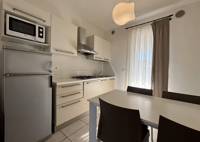 Apartment Comfy Flat With Two Terraces And Fireplace