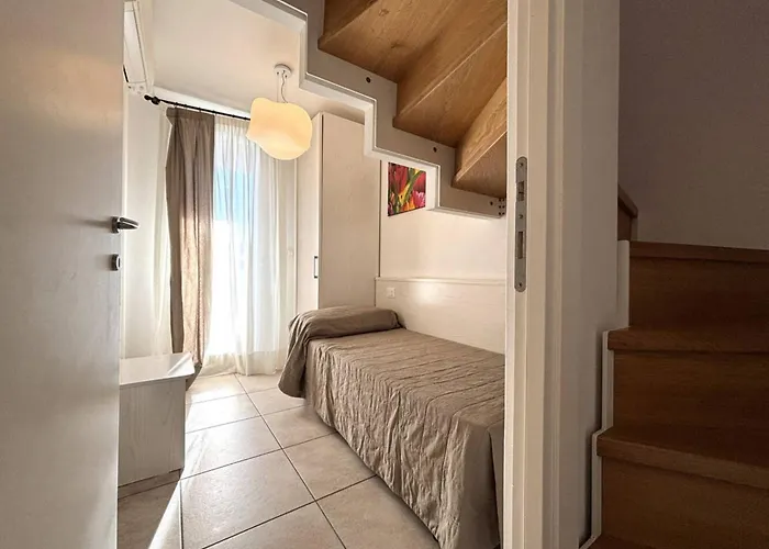 Comfy Flat With Two Terraces And Fireplace * Bibione